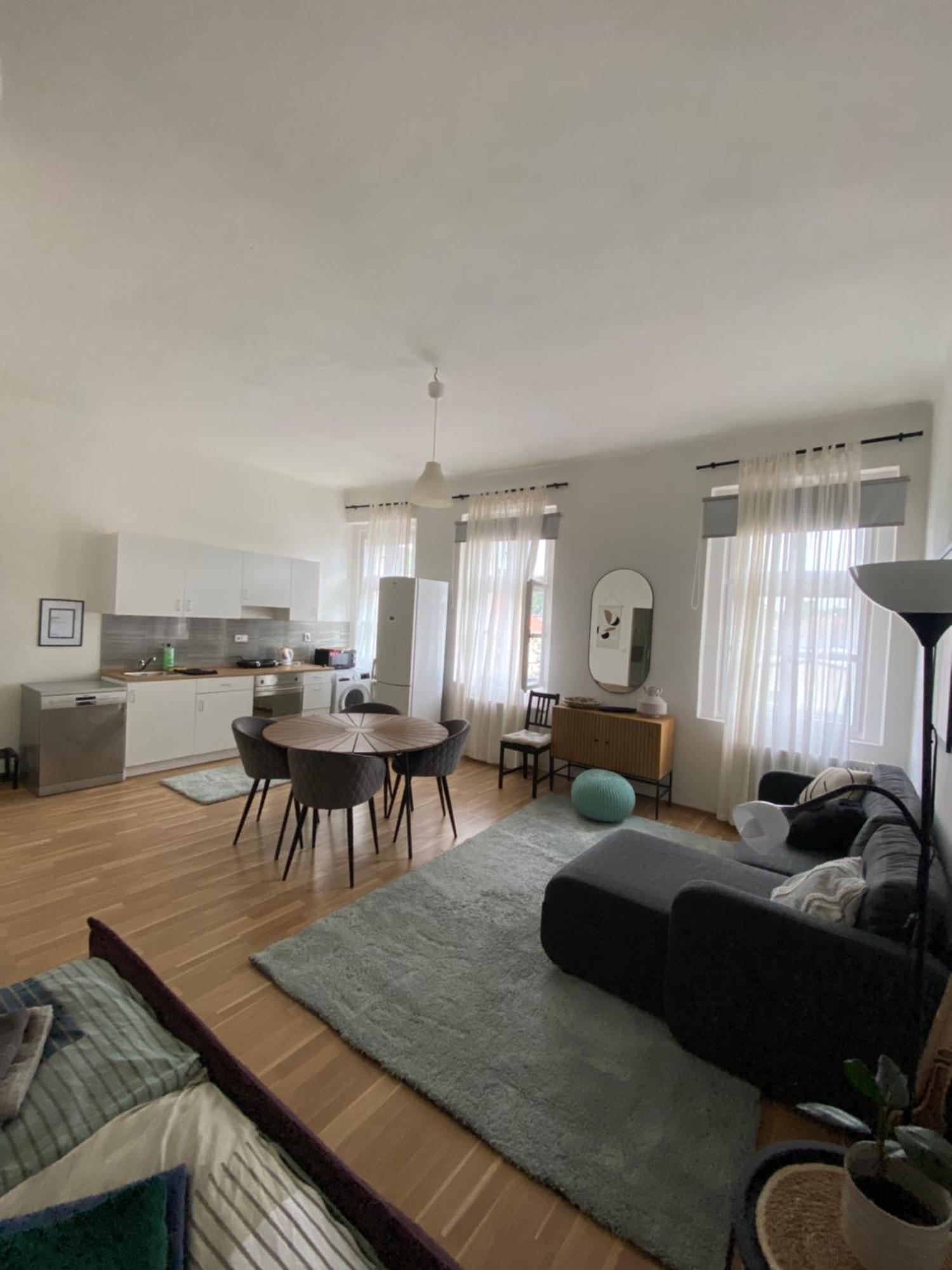 Roomy Apartment Close To Palmovka Πράγα Εξωτερικό φωτογραφία